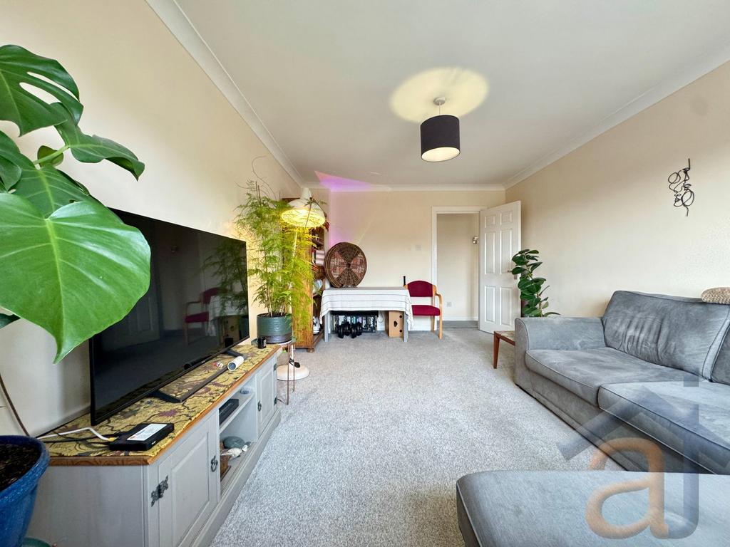 Apartment in Southport - View 3