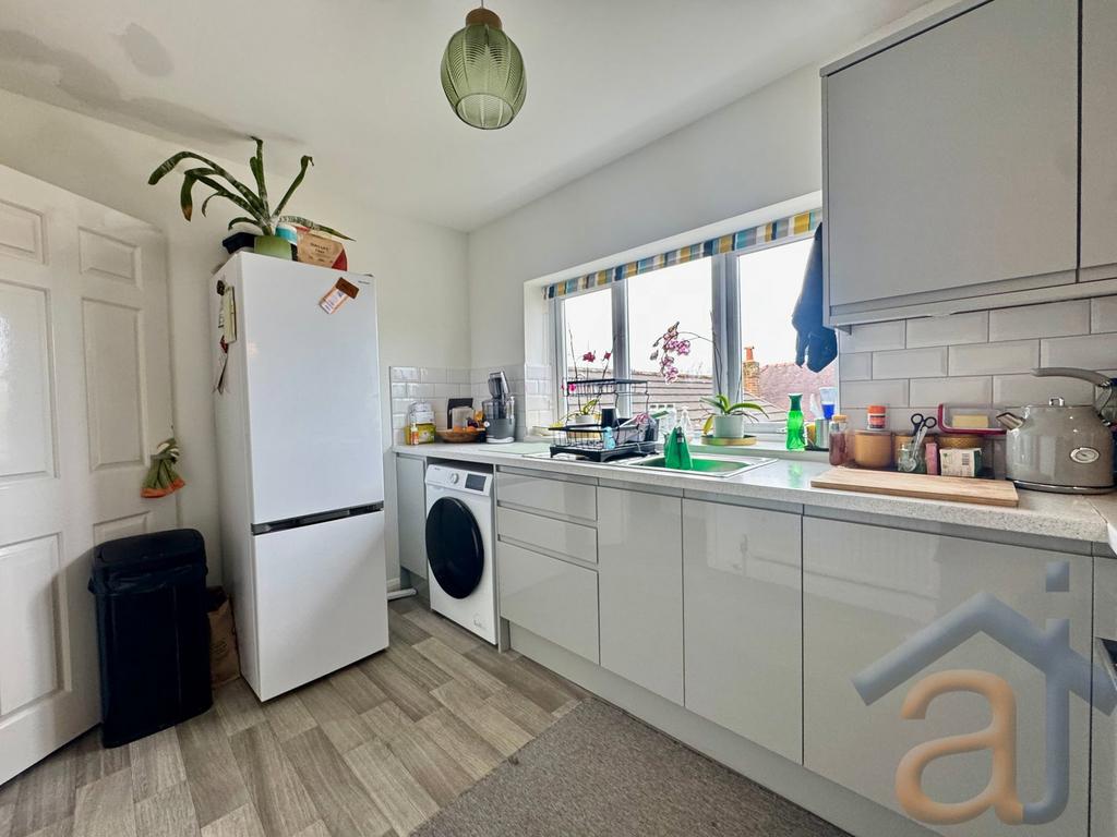 Apartment in Southport - View 5