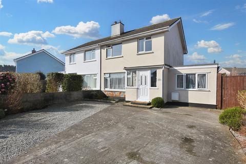 21 Pendrea Park, North Roskear, Camborne, TR14 8PH