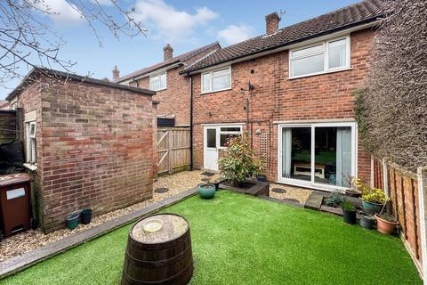28 Barlow Crescent, Marple, Stockport, SK6 7PE
