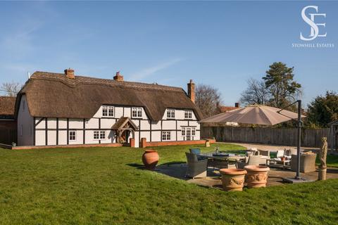 3 bedroom cottage for sale, The Green, Grove, OX12