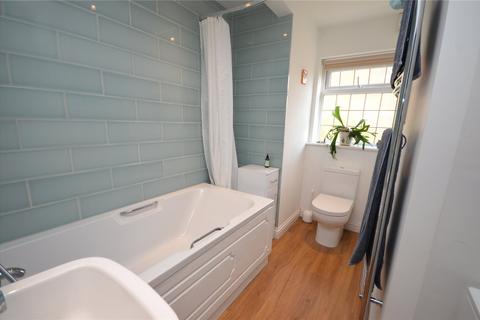 19 Boundstone Road, Wrecclesham, Farnham, GU10 4TH