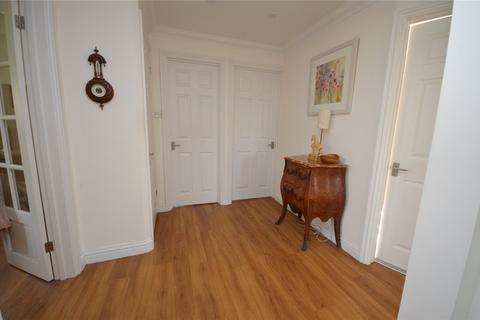 19 Boundstone Road, Wrecclesham, Farnham, GU10 4TH