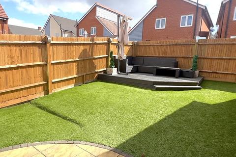 15 Carpenter Close, Poole, BH17 8DF