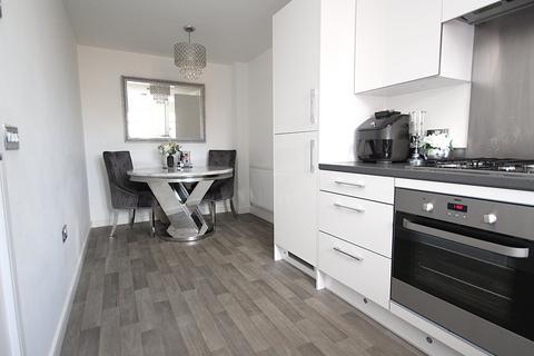 15 Carpenter Close, Poole, BH17 8DF
