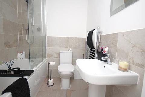 15 Carpenter Close, Poole, BH17 8DF