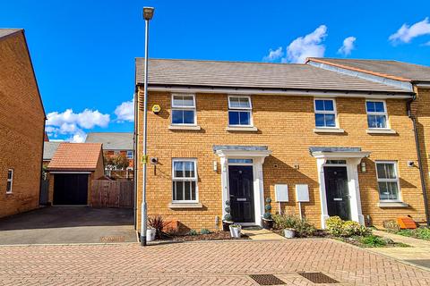 3 bedroom end of terrace house for sale, Babbage Grove, Leighton Buzzard