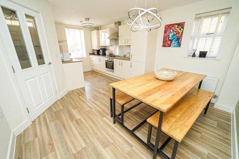 3 bedroom end of terrace house for sale, Babbage Grove, Leighton Buzzard