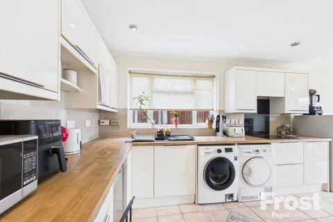 5 bedroom detached house for sale, New Park Road, Ashford, Surrey, TW15