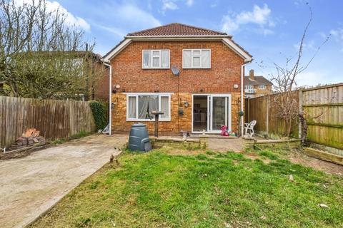 5 bedroom detached house for sale, New Park Road, Ashford, Surrey, TW15