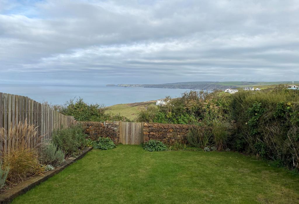 67e5145bb303d Doon-Williams-Oyster-Bay-Port-Isaac