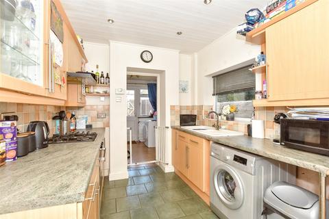 19 Albert Road, Cosham, Portsmouth, PO6 3DD