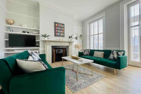 2 bedroom flat to rent, Old Steine, Brighton