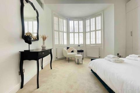 2 bedroom flat to rent, Old Steine, Brighton