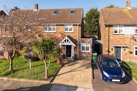 11 Denton Road, Welling, DA16 1AY