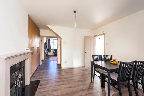 85 Long Lane, Bexleyheath, DA7 5AZ