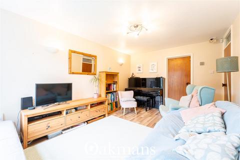 8 Annscroft, Birmingham, B38 8YU
