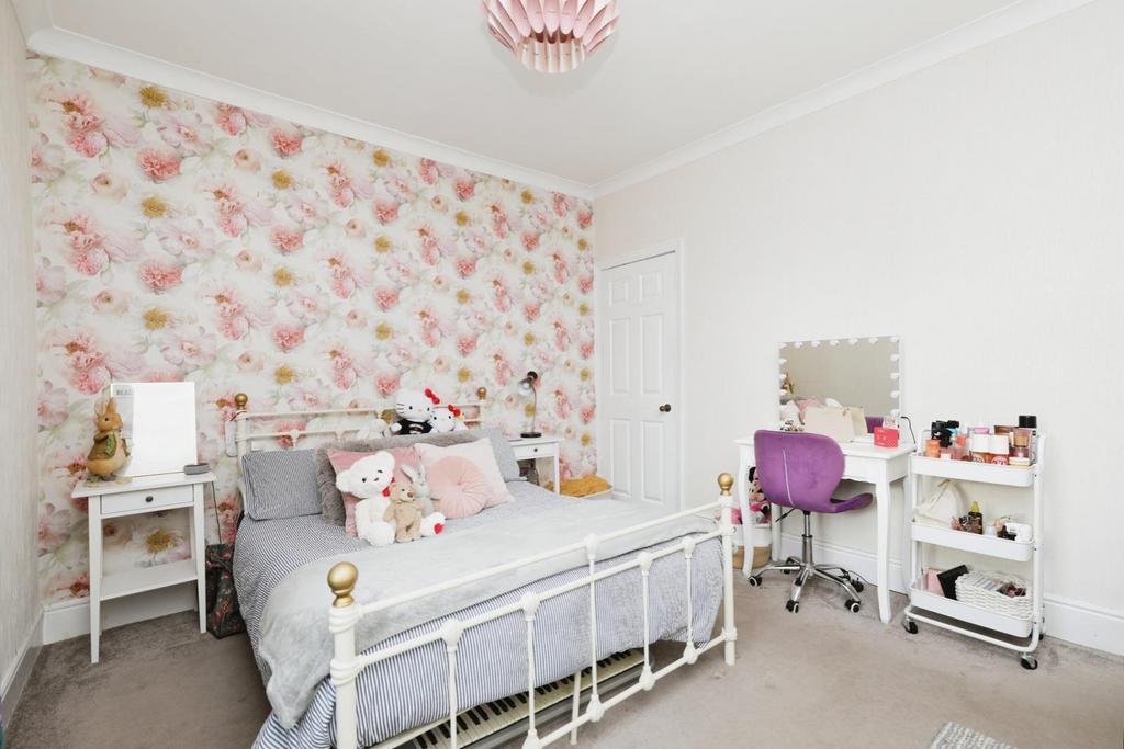 Bedroom no.1