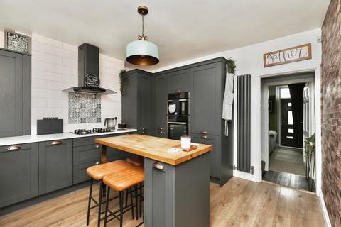 184 Hall Road, Handsworth, Sheffield, S13 9AN