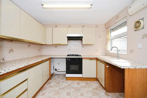 89 Ashover Road, Inkersall, Chesterfield, S43 3EG