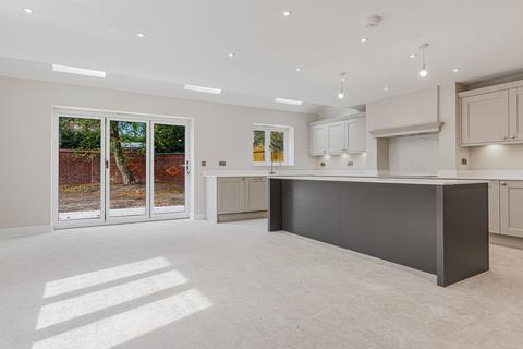 undefined, 123 Dickens Heath Road, Solihull B90
