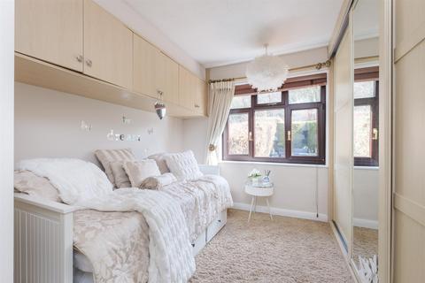 67 Wellcarr Road, Sheffield, S8 8QP