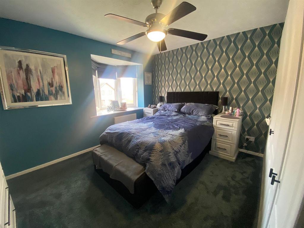 MASTER BEDROOM.jpg