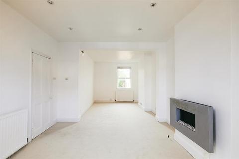 6 Hearne Road, London, W4 3NJ