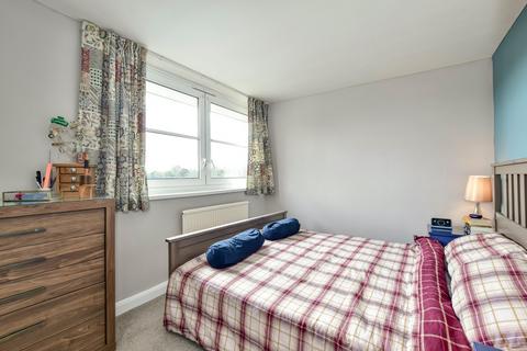 104 Chiltern Heights, Amersham, HP7 9RX