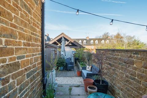 undefined, Bloxham,  Oxfordshire,  OX15