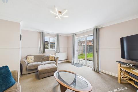 23 Fletcher Close, Aylesbury, HP19 9UB