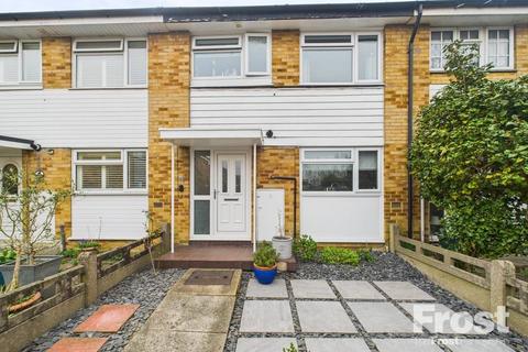 5 Bideford Close, Feltham, TW13 5PG