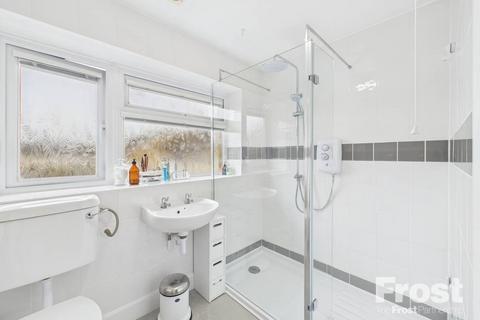 5 Bideford Close, Feltham, TW13 5PG