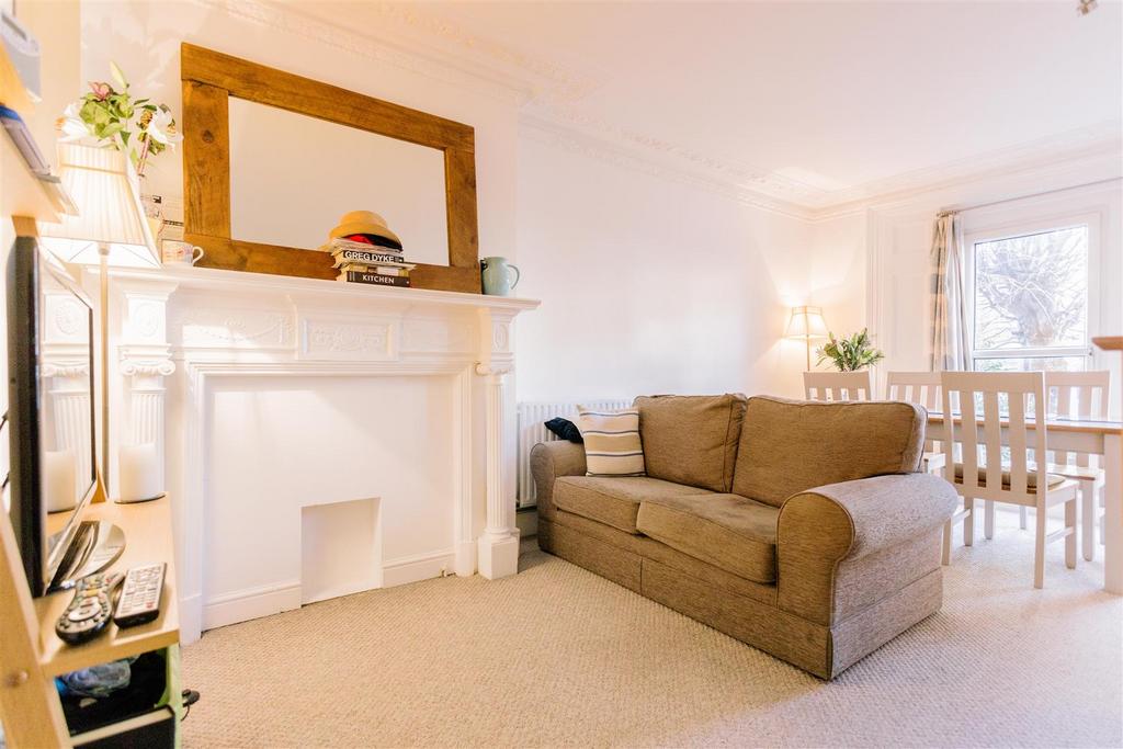 MB upper tollington park finsbury park davies davi