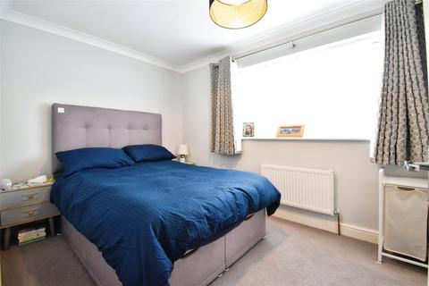 56 Avenue Road, Winslow, Buckingham, MK18 3DB