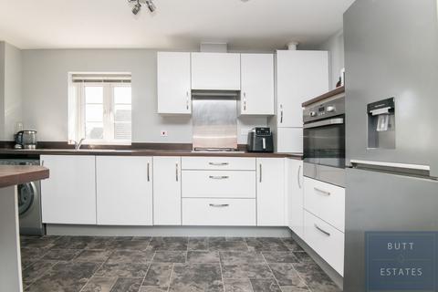 6 Caddy Place, Exeter, EX2 7SG