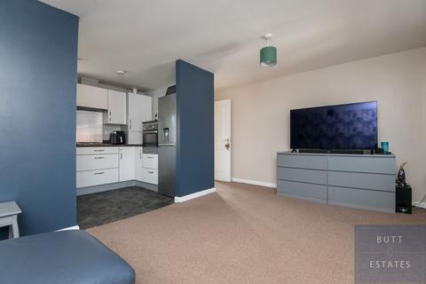 6 Caddy Place, Exeter, EX2 7SG