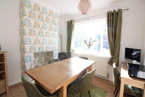 undefined, Wartell Bank, Kingswinford DY6