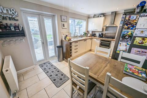 11 Larch Road, Corby, NN17 2UT