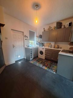 68 Oxted Road, Sheffield, S9 1BP