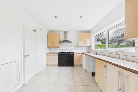 51 Bygrove, New Addington, Croydon, CR0 9DG