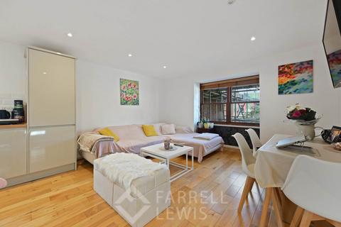 1 bedroom flat for sale, Holley Road, London W3
