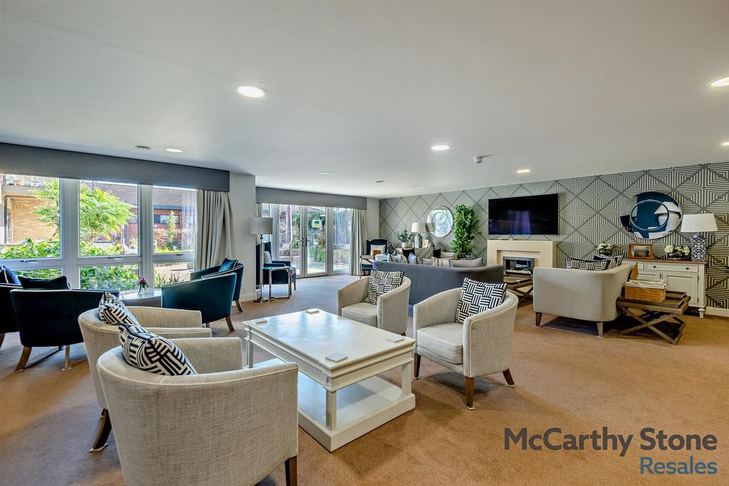 8639828-interior16-800.jpg