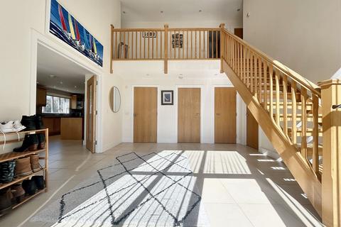18a Atheling Road, Hythe, Southampton, SO45 6BR