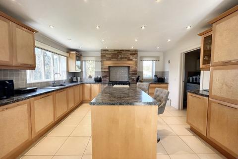 18a Atheling Road, Hythe, Southampton, SO45 6BR
