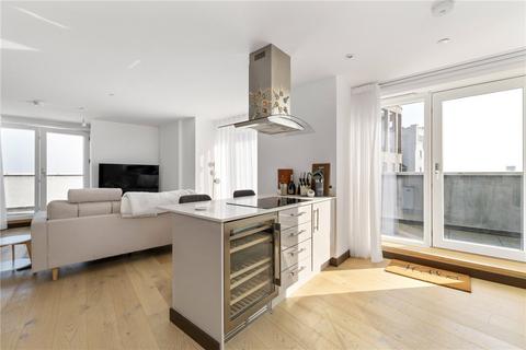 Flat 609, 4 Station Square, Cambridge, CB1 2GE