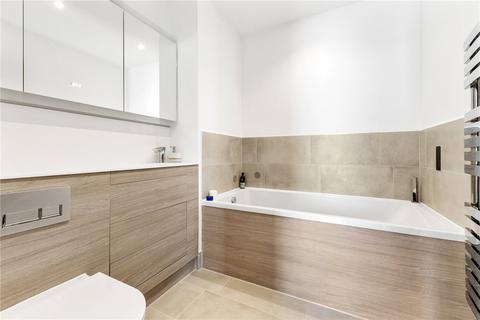 Flat 609, 4 Station Square, Cambridge, CB1 2GE