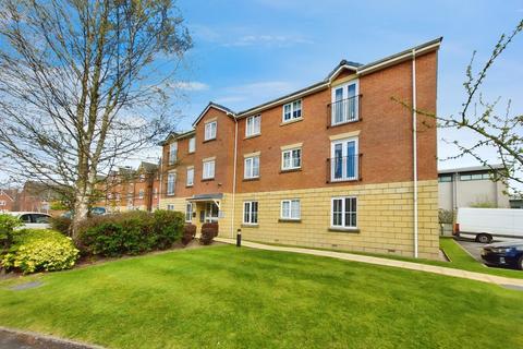 25 Feversham Close, Eccles, Manchester, M30 9EU