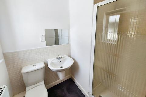 25 Feversham Close, Eccles, Manchester, M30 9EU