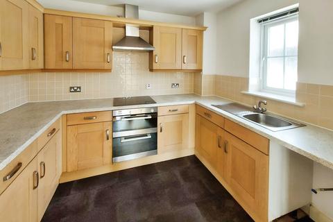 25 Feversham Close, Eccles, Manchester, M30 9EU